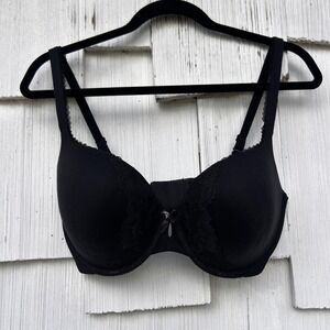 Victoria's Secret Body by Victoria Padded Perfect Coverage Lace Bra Black 34DDD